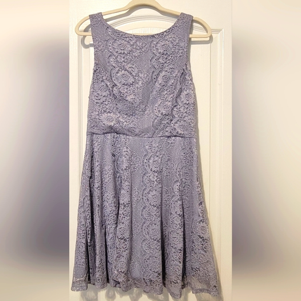 Special occasion, homecoming dress, size 15 (juniors). NWOT.
